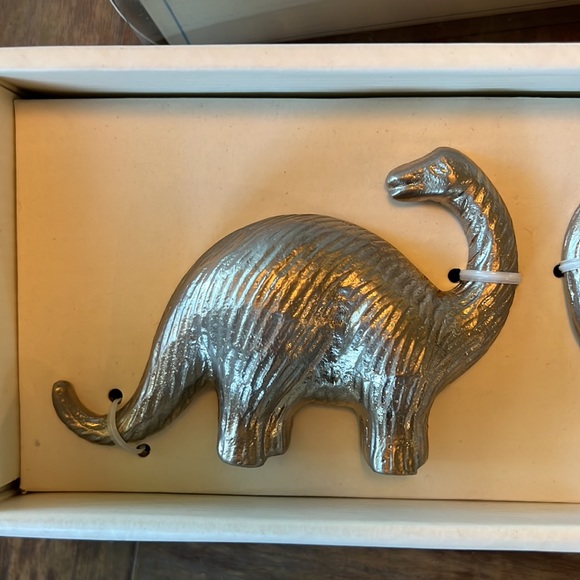 Pottery Barn Kids Accents Pottery Barn Kids Dinosaur Finials Poshmark
